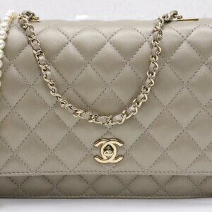 Chanel Fantasy Lambskin Quilted Pearl Flap Bag Light Gold Hardware 23550896